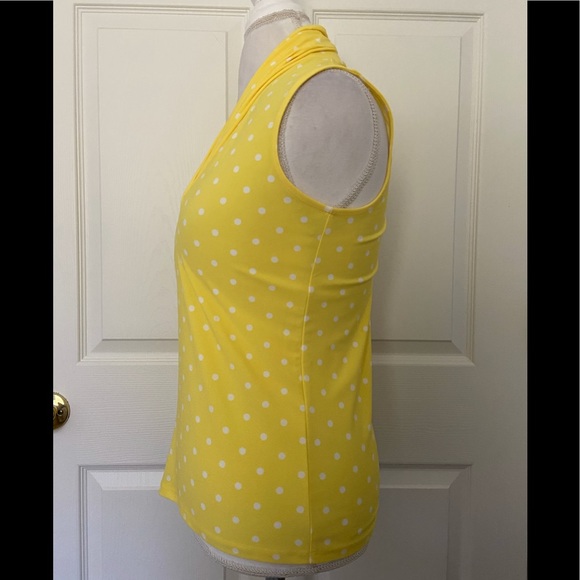 💛Yellow Polka Dot Sleeveless Top - Picture 3 of 5